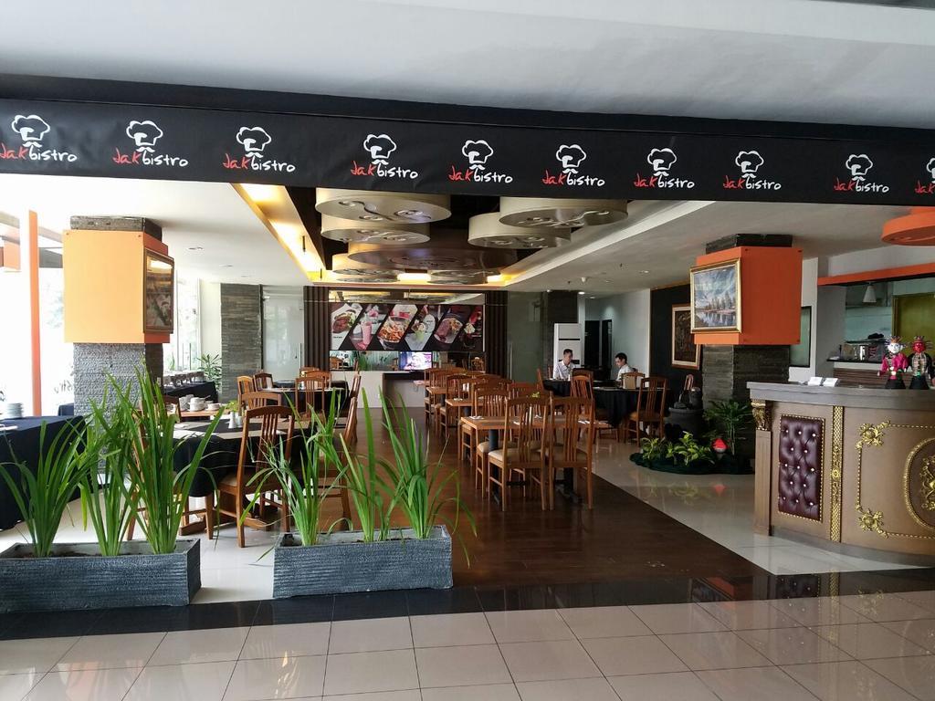 D'Arcici Hotel Cempaka Putih Jakarta Exterior foto